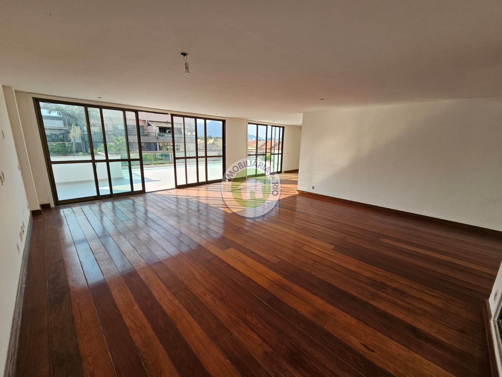 Cobertura à venda com 4 quartos, 229m² - Foto 8