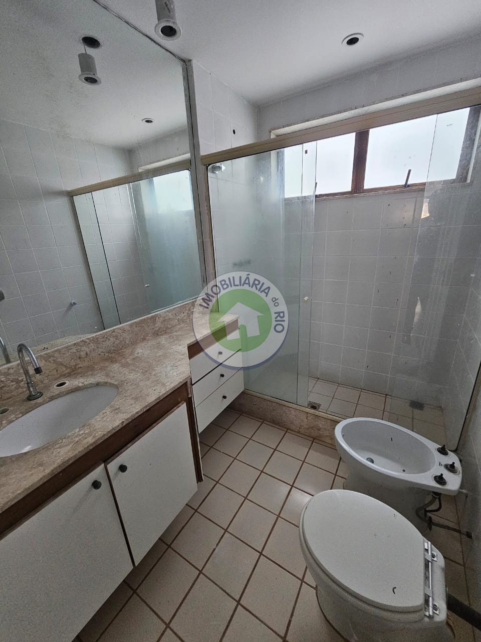 Apartamento à venda com 3 quartos, 147m² - Foto 15