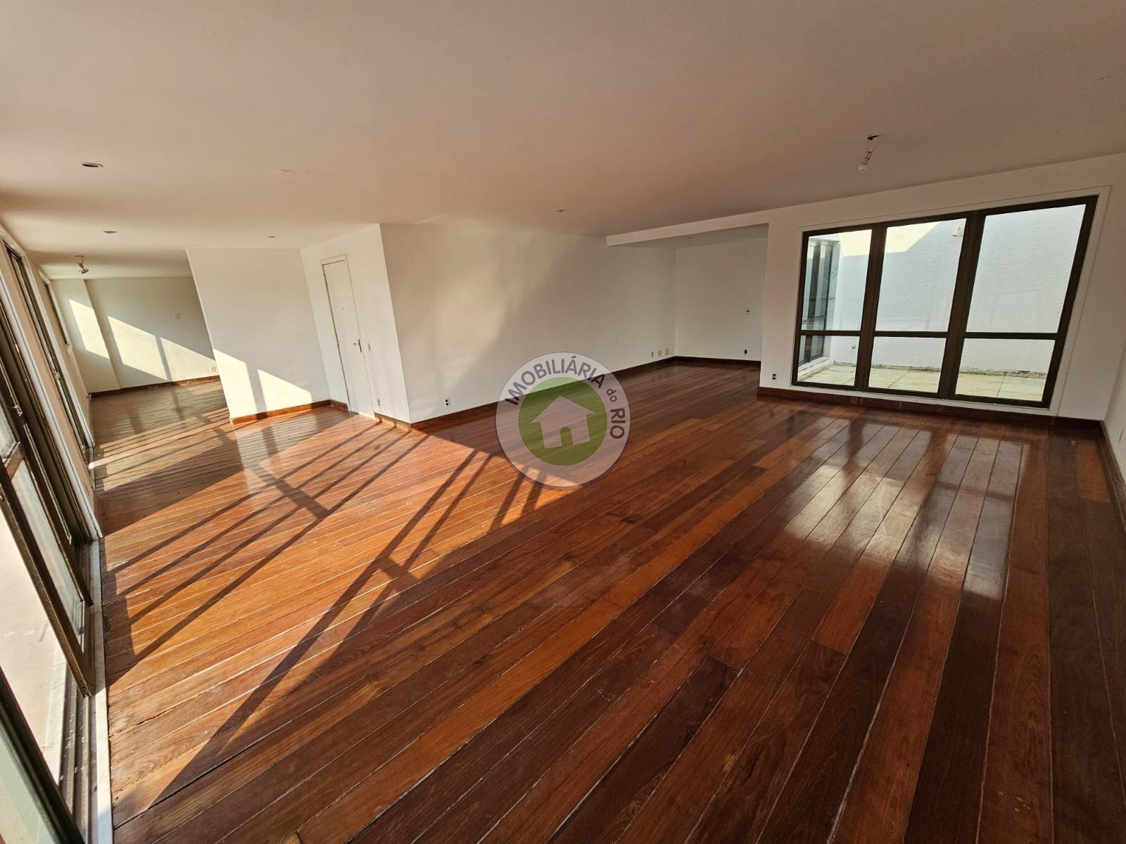 Cobertura à venda com 4 quartos, 229m² - Foto 10