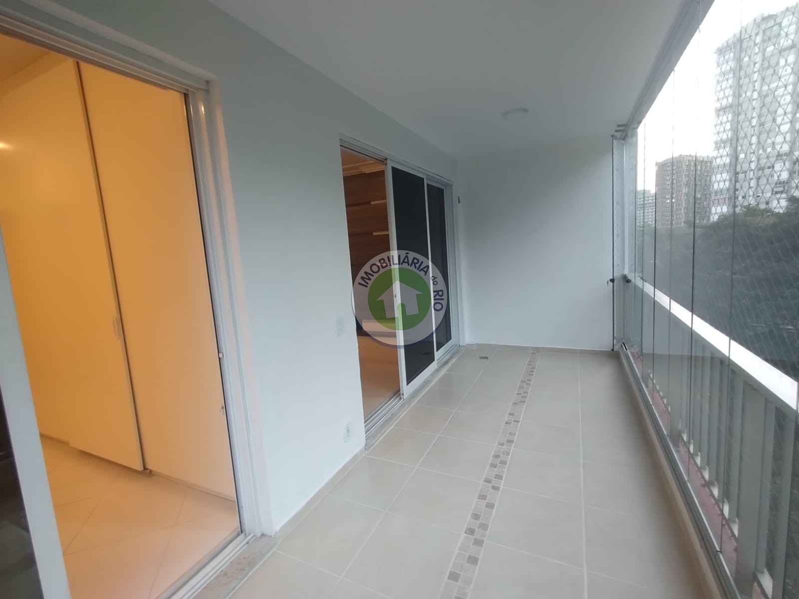 Apartamento à venda com 2 quartos, 86m² - Foto 29