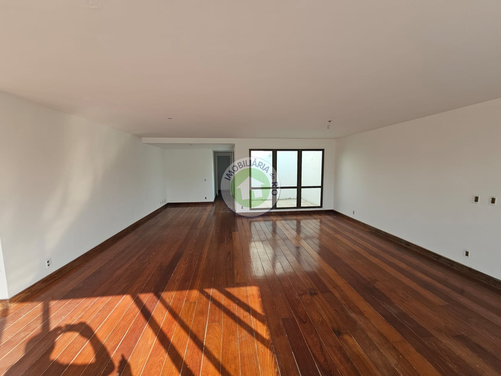 Cobertura à venda com 4 quartos, 229m² - Foto 25