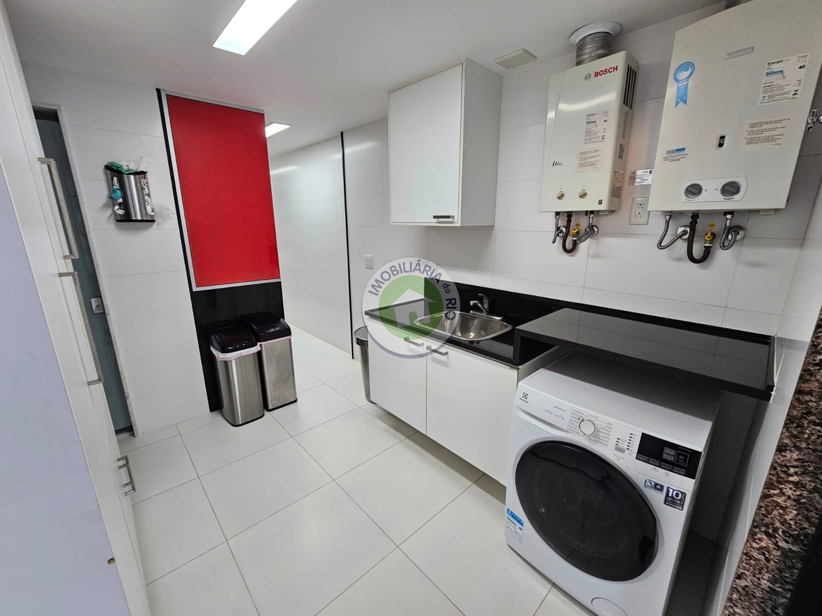 Cobertura à venda com 2 quartos, 202m² - Foto 31