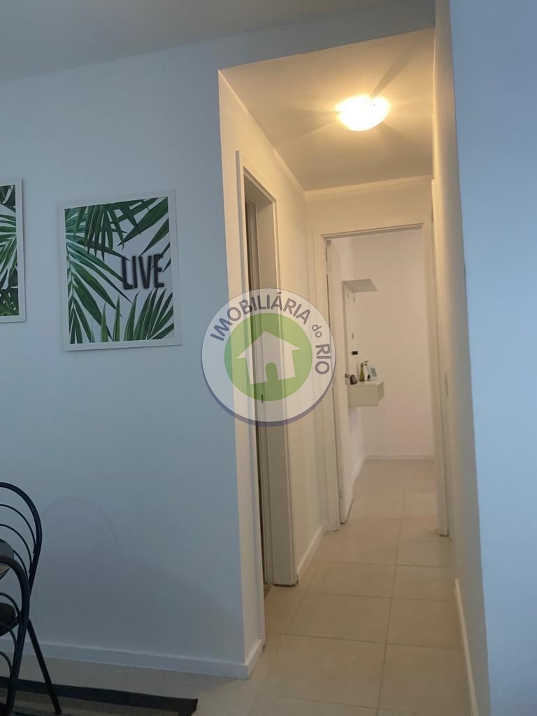 Apartamento à venda com 2 quartos, 60m² - Foto 4