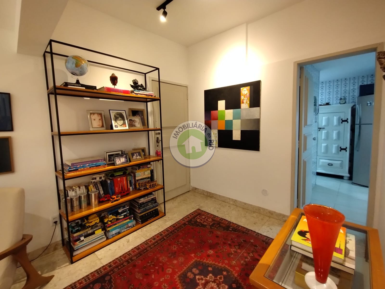 Apartamento à venda com 2 quartos, 86m² - Foto 11