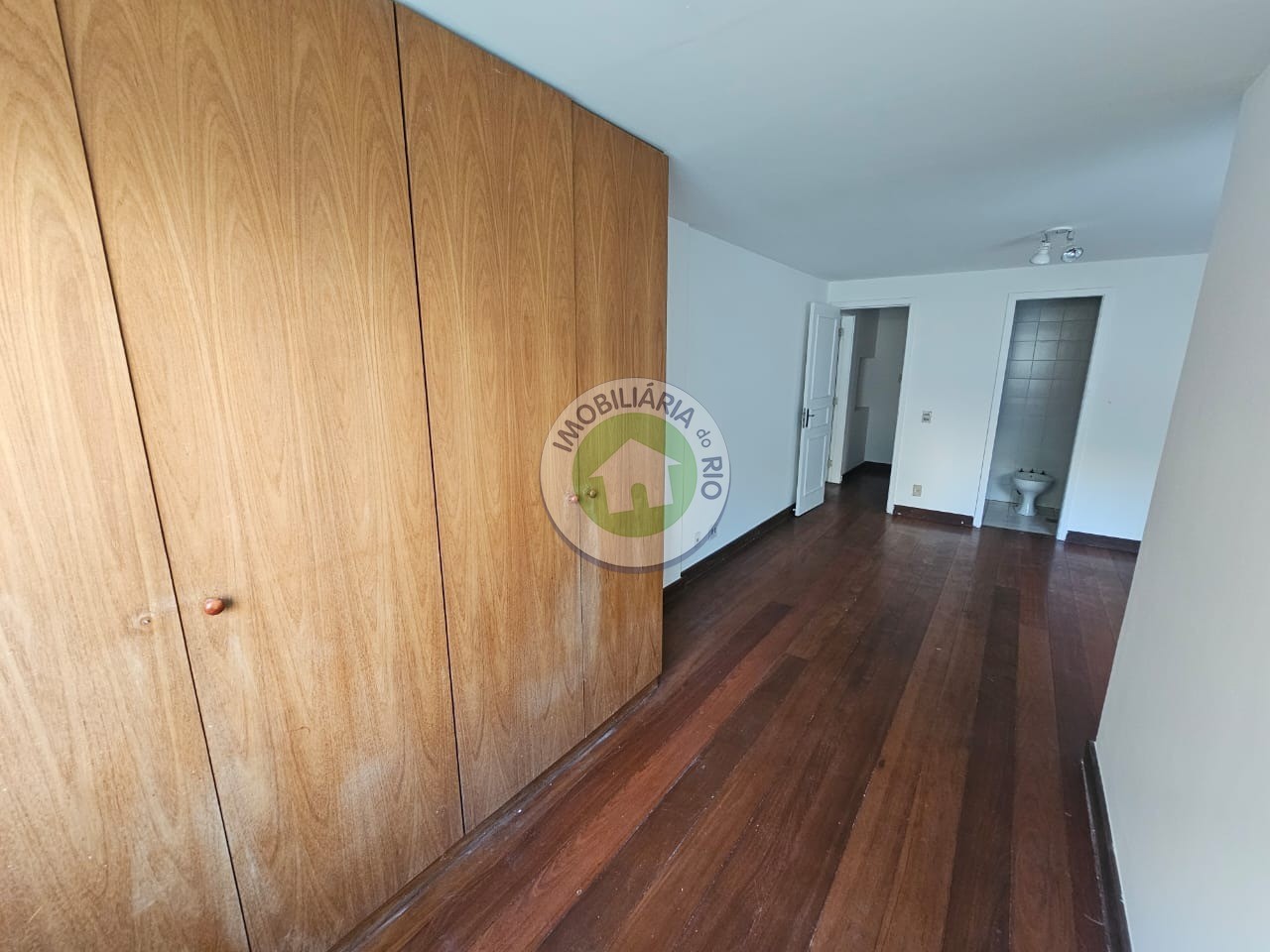 Apartamento à venda com 3 quartos, 147m² - Foto 18