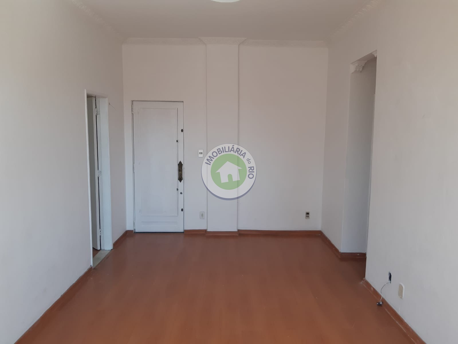 Apartamento à venda com 3 quartos, 74m² - Foto 2