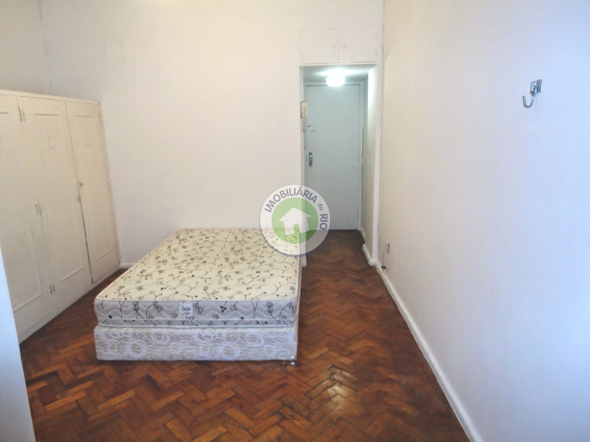 Apartamento à venda e aluguel com 1 quarto, 40m² - Foto 3