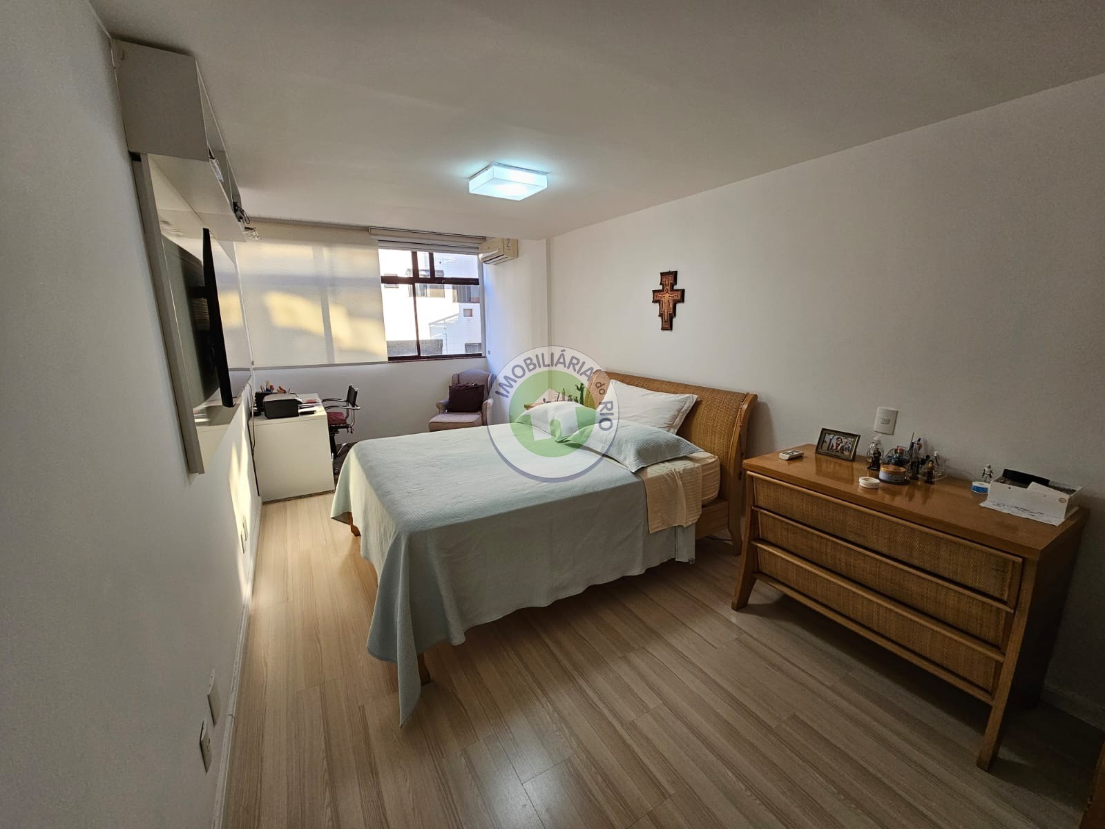 Apartamento à venda com 4 quartos, 222m² - Foto 13