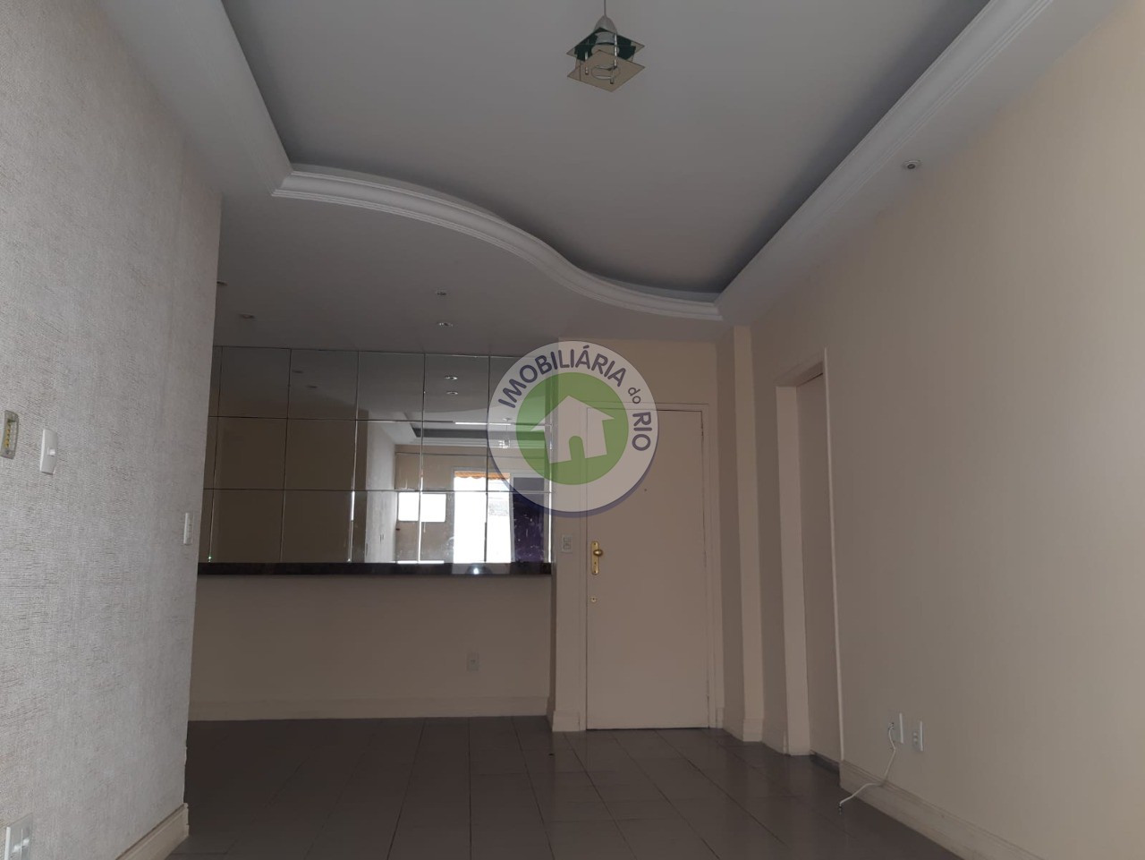 Apartamento à venda com 3 quartos, 120m² - Foto 1