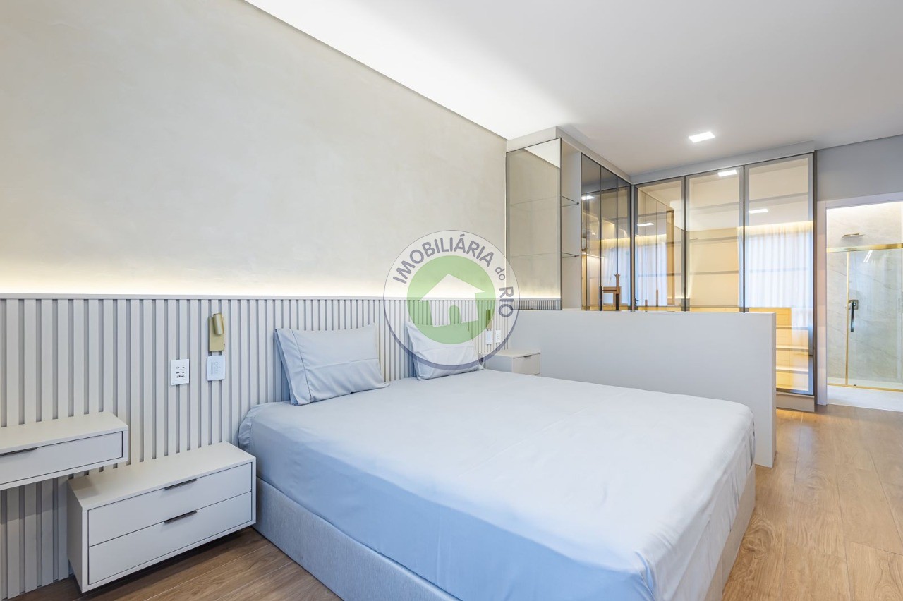 Apartamento para alugar com 4 quartos, 250m² - Foto 13