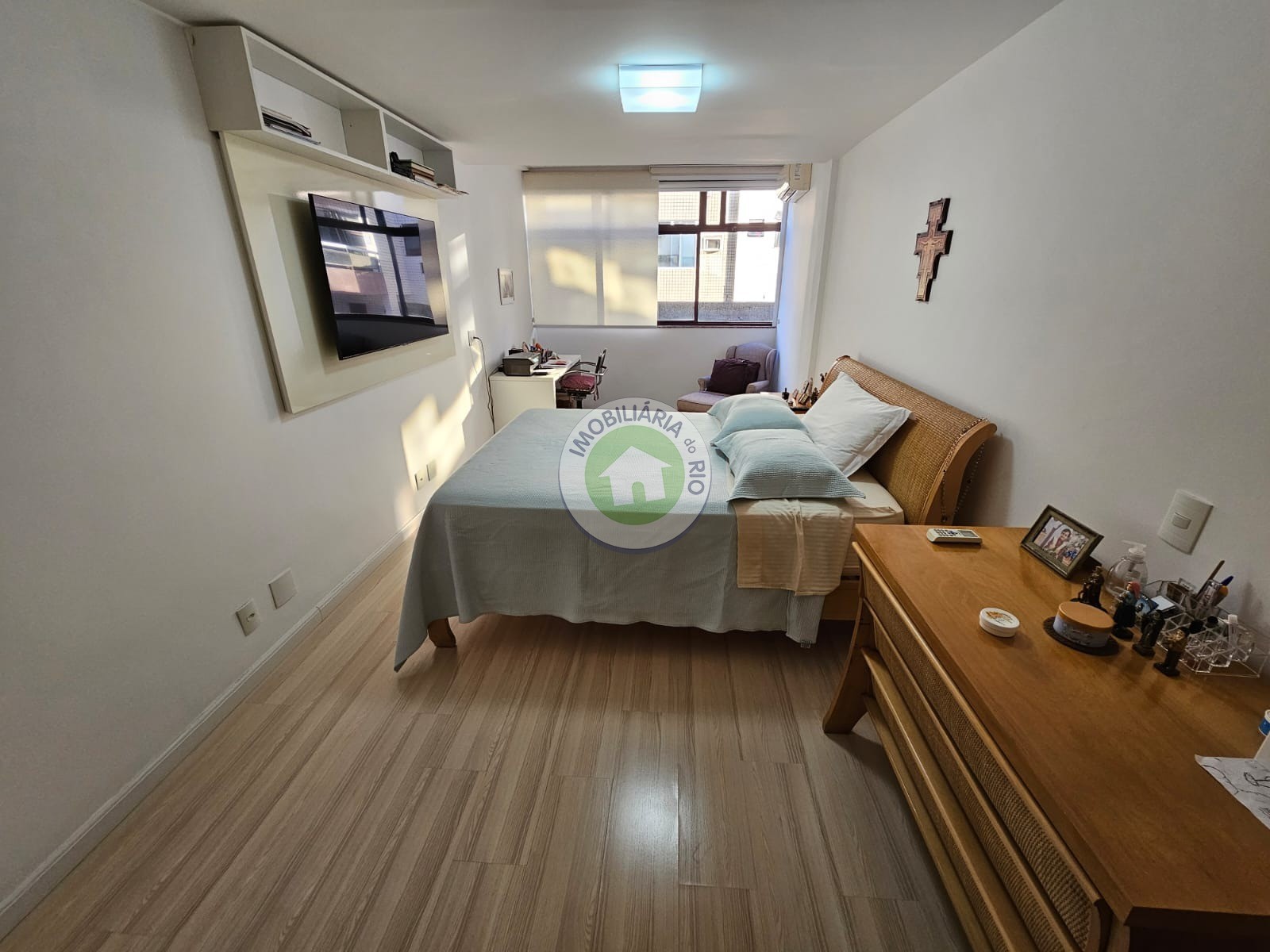 Apartamento à venda com 4 quartos, 222m² - Foto 15