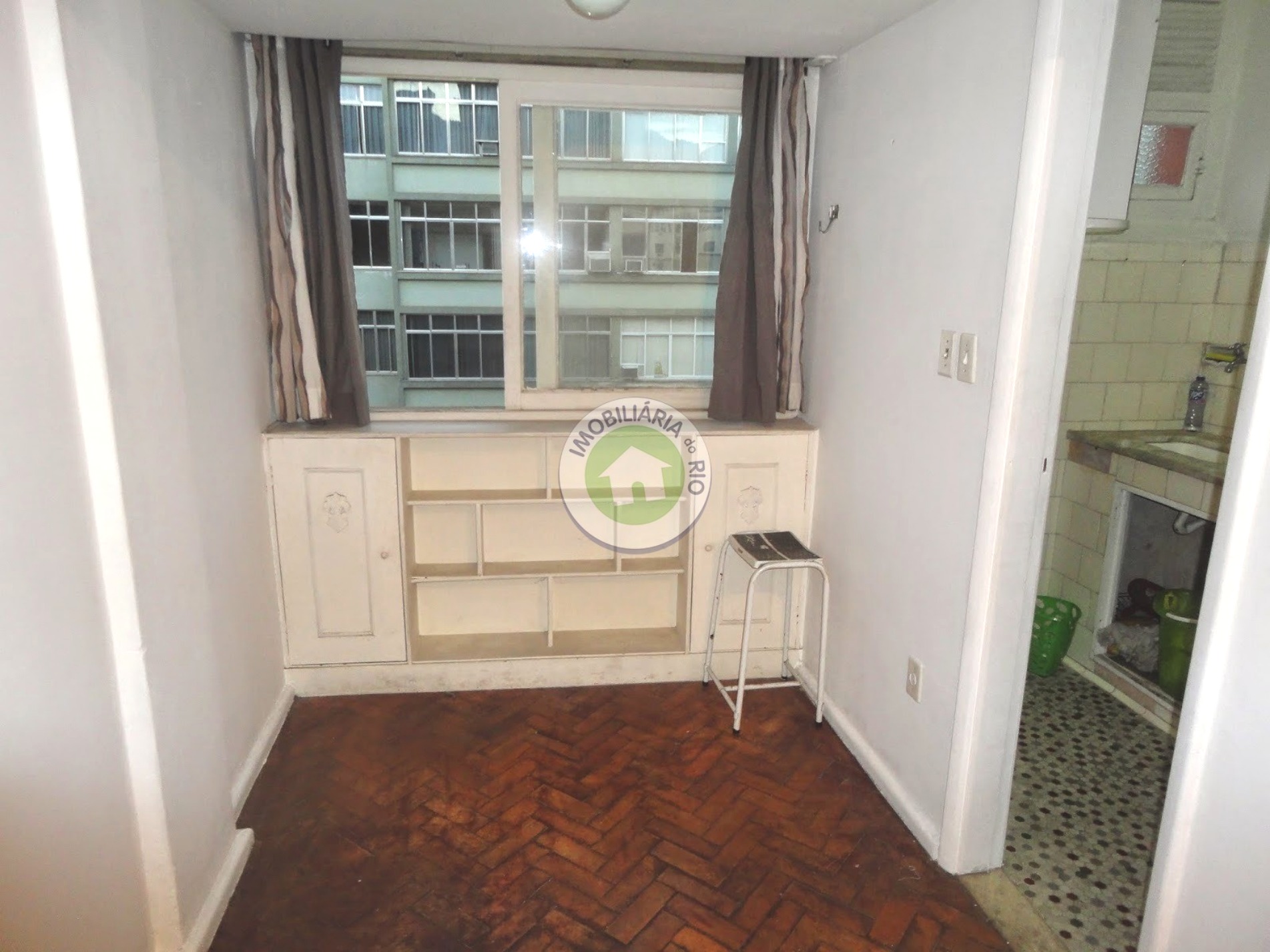 Apartamento à venda e aluguel com 1 quarto, 40m² - Foto 4