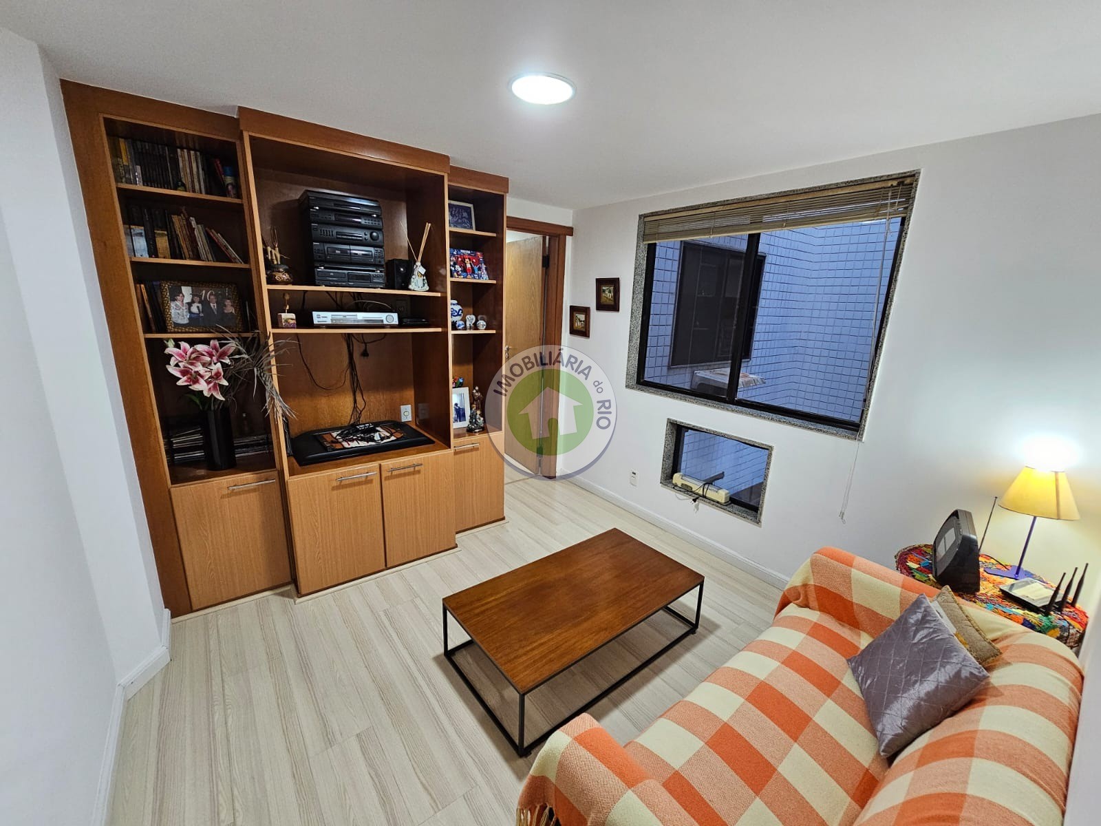 Apartamento à venda com 4 quartos, 222m² - Foto 25