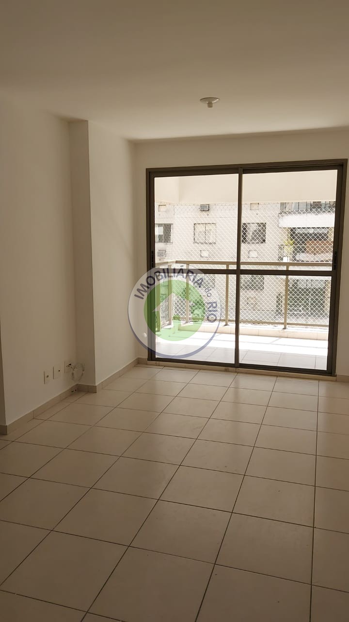 Apartamento à venda com 2 quartos, 62m² - Foto 6