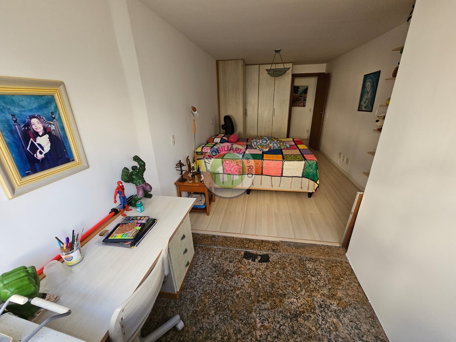 Apartamento à venda com 4 quartos, 222m² - Foto 19