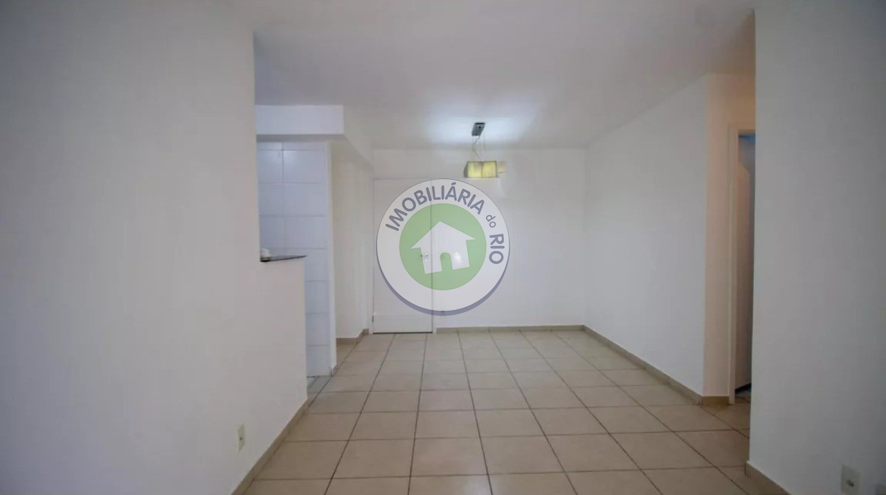 Apartamento à venda com 2 quartos, 62m² - Foto 7