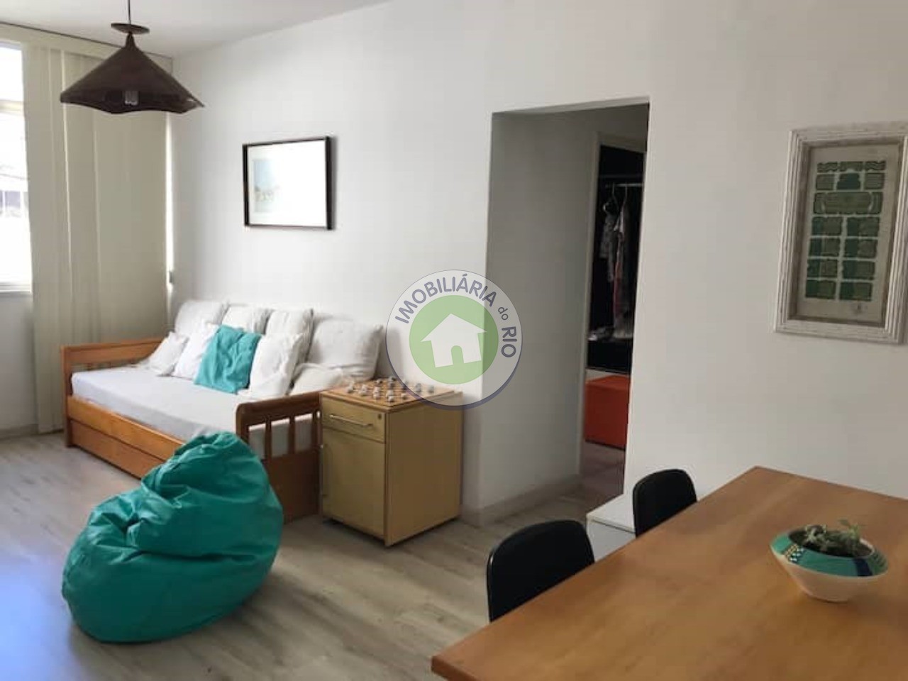 Apartamento à venda com 2 quartos, 65m² - Foto 3