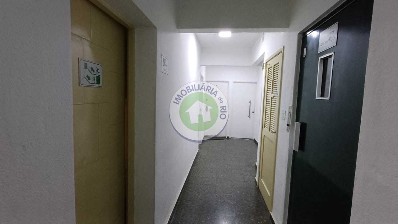 Apartamento à venda com 2 quartos, 65m² - Foto 18