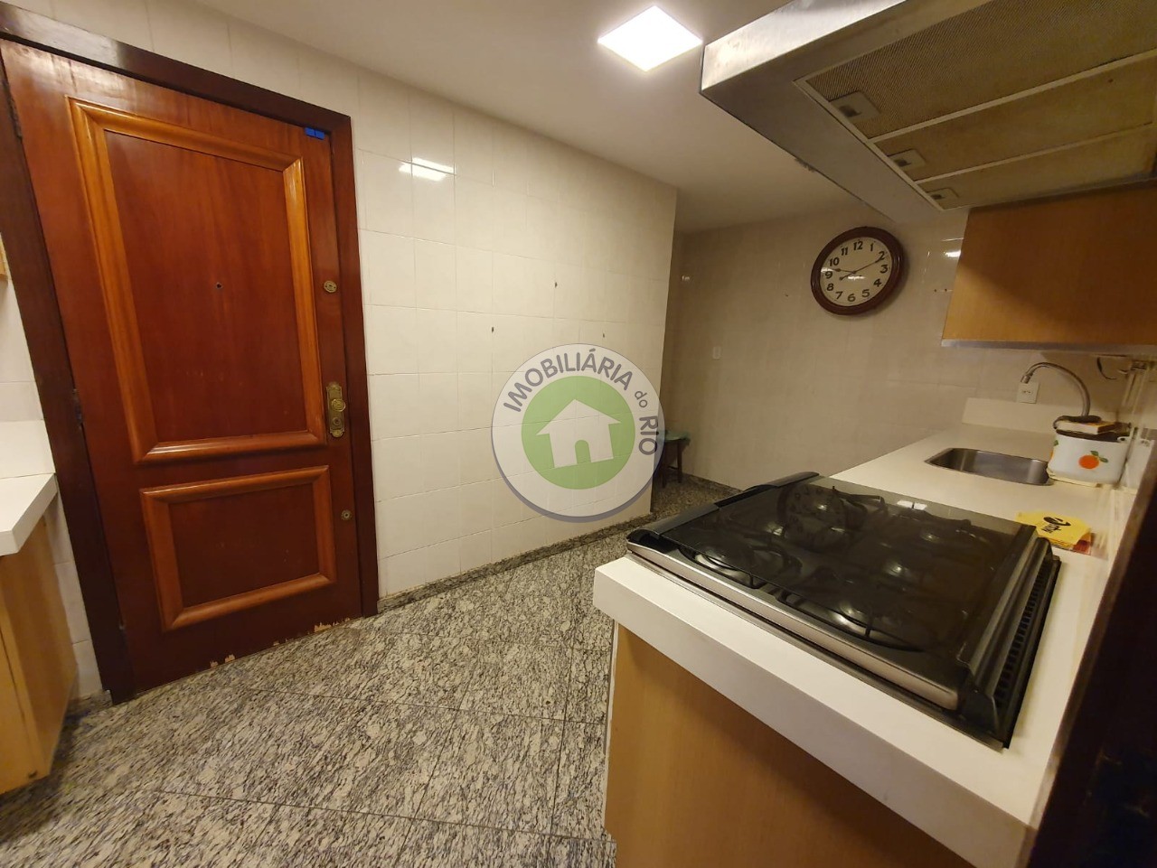 Apartamento à venda com 3 quartos, 176m² - Foto 28