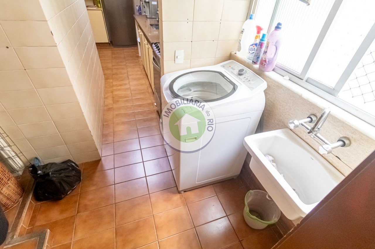 Apartamento à venda com 3 quartos, 137m² - Foto 15