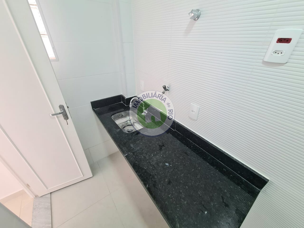 Apartamento à venda com 1 quarto, 50m² - Foto 18