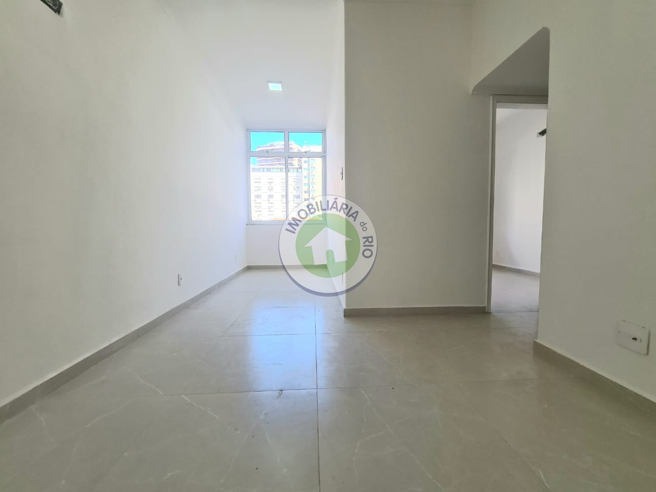 Apartamento à venda com 1 quarto, 50m² - Foto 37