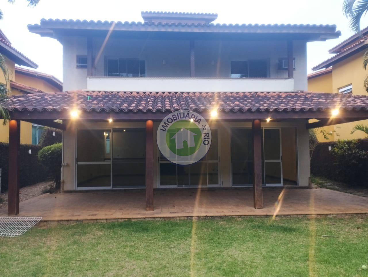 Casa de Condomínio à venda e aluguel com 4 quartos, 434m² - Foto 4