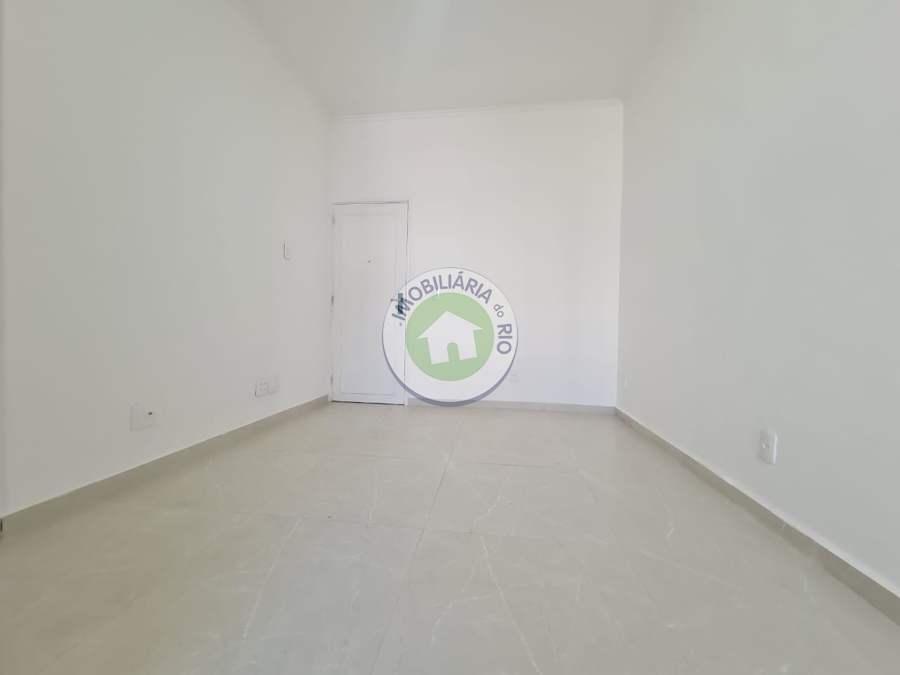 Apartamento à venda com 1 quarto, 50m² - Foto 35