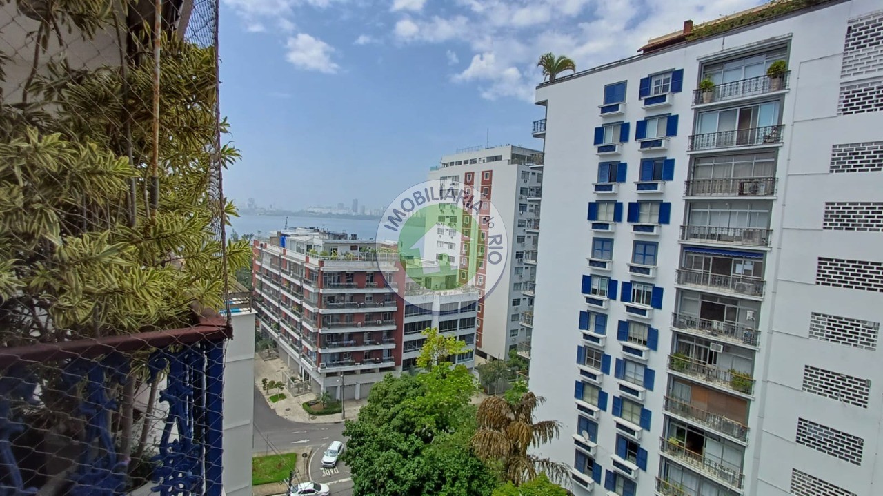 Apartamento à venda com 4 quartos, 160m² - Foto 5