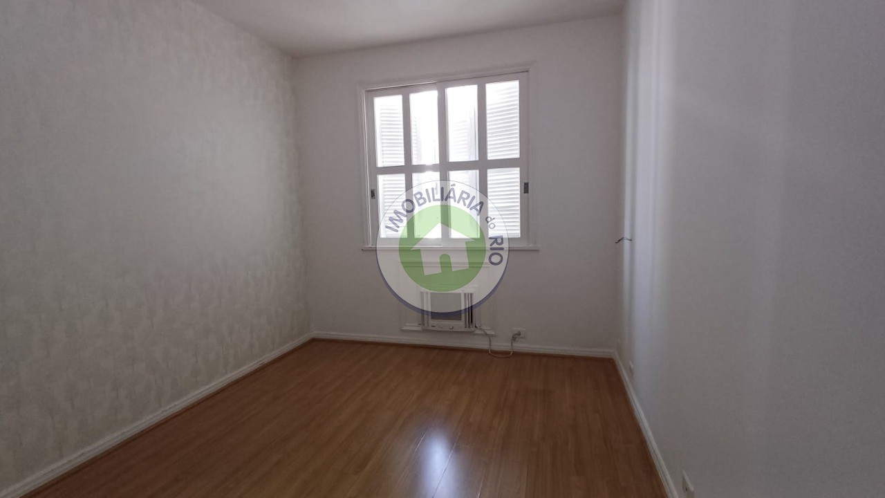 Apartamento à venda com 4 quartos, 160m² - Foto 30