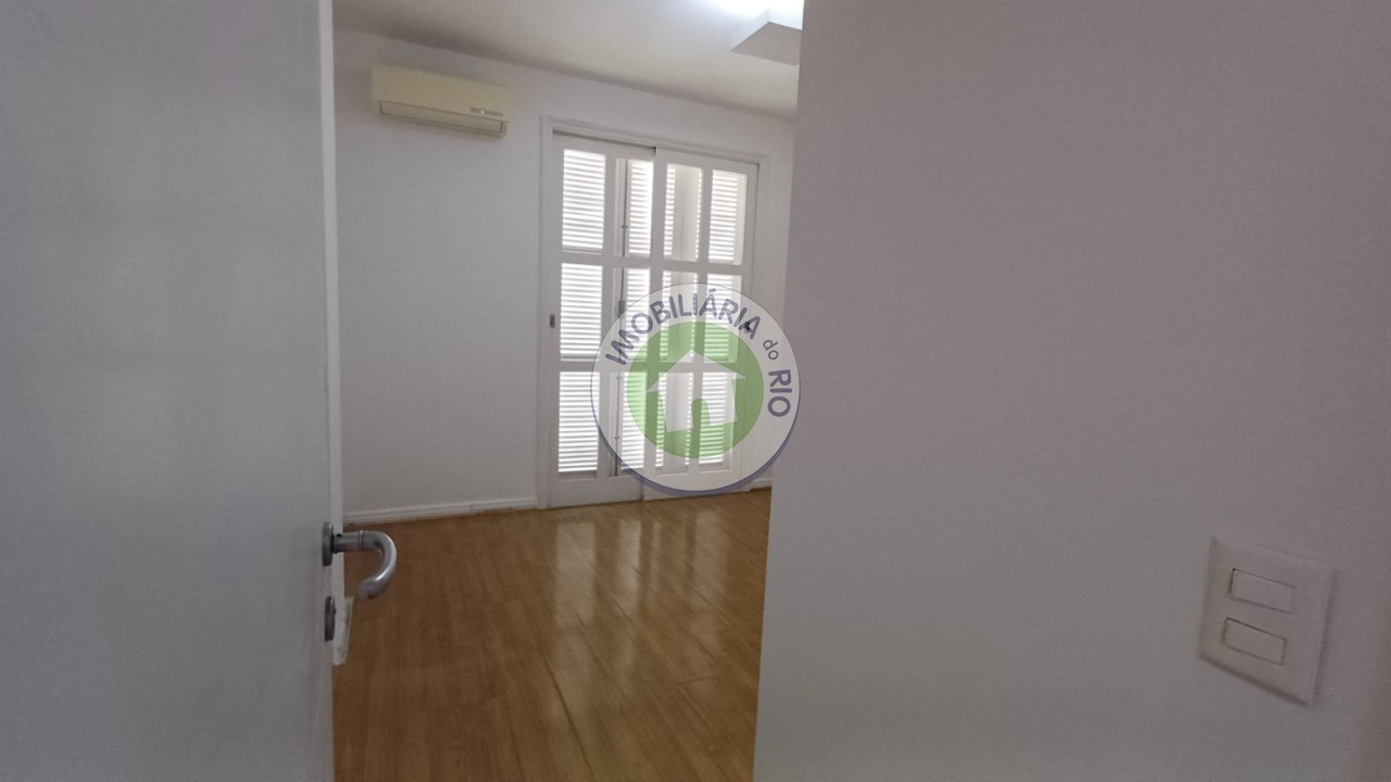 Apartamento à venda com 4 quartos, 160m² - Foto 27