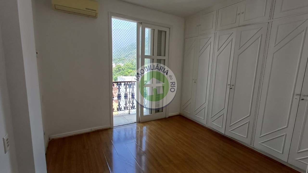 Apartamento à venda com 4 quartos, 160m² - Foto 28