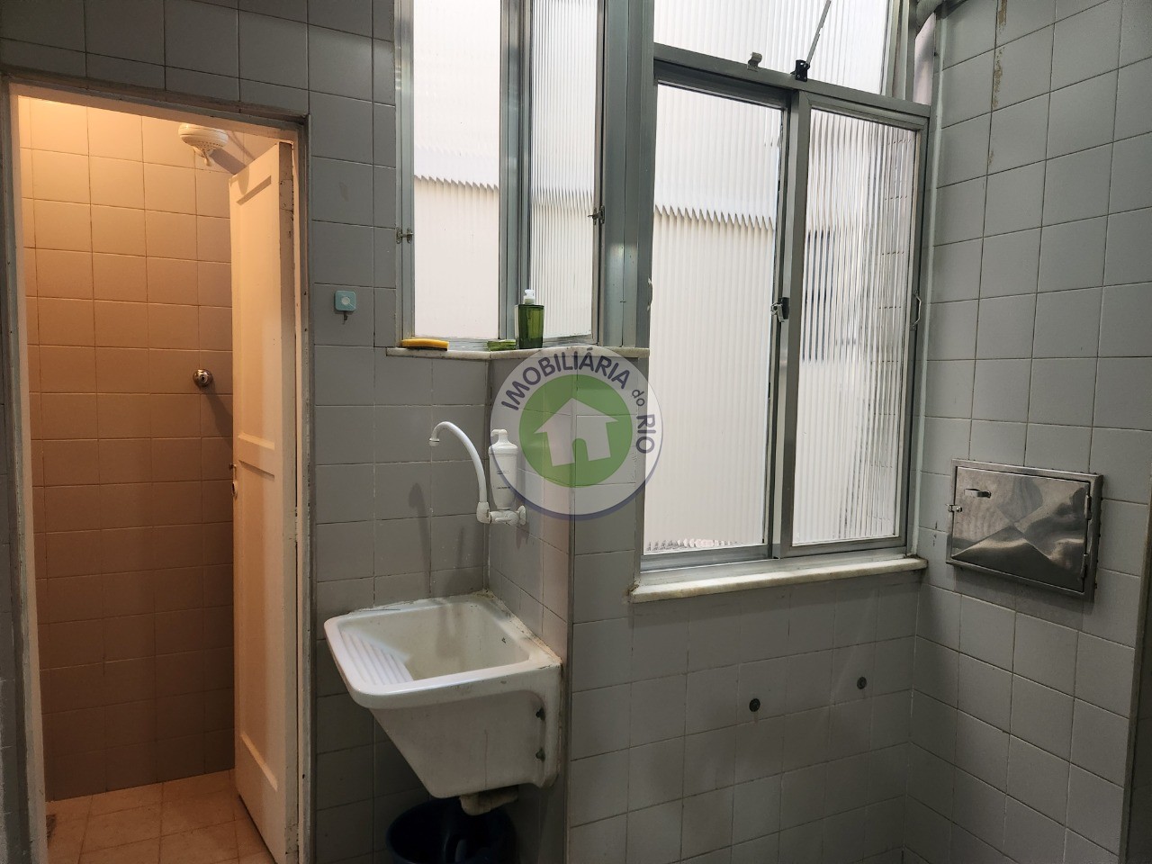 Apartamento à venda com 2 quartos, 105m² - Foto 23