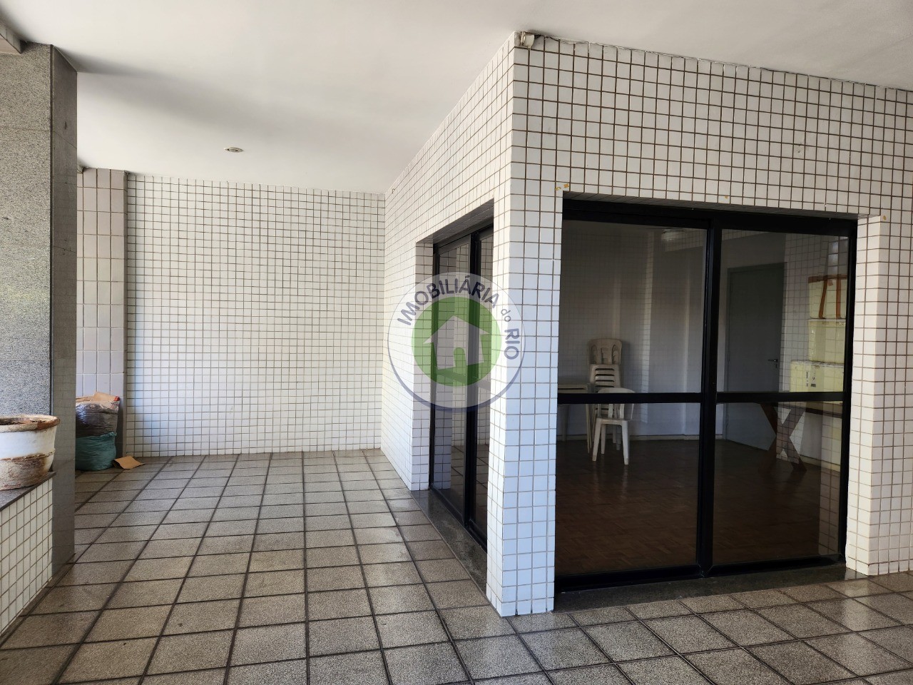 Apartamento à venda com 2 quartos, 116m² - Foto 28