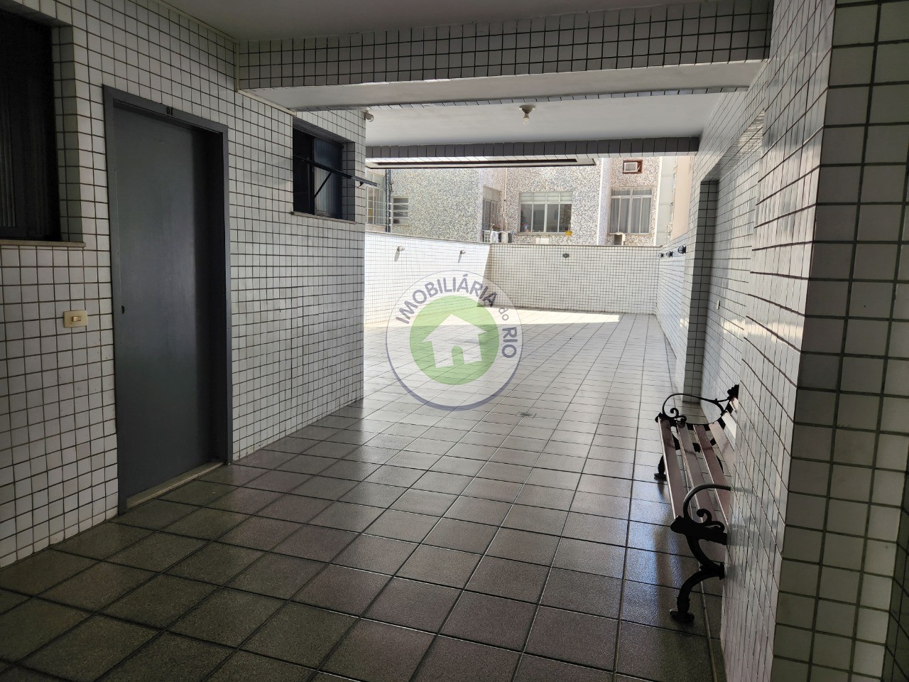 Apartamento à venda com 2 quartos, 116m² - Foto 26