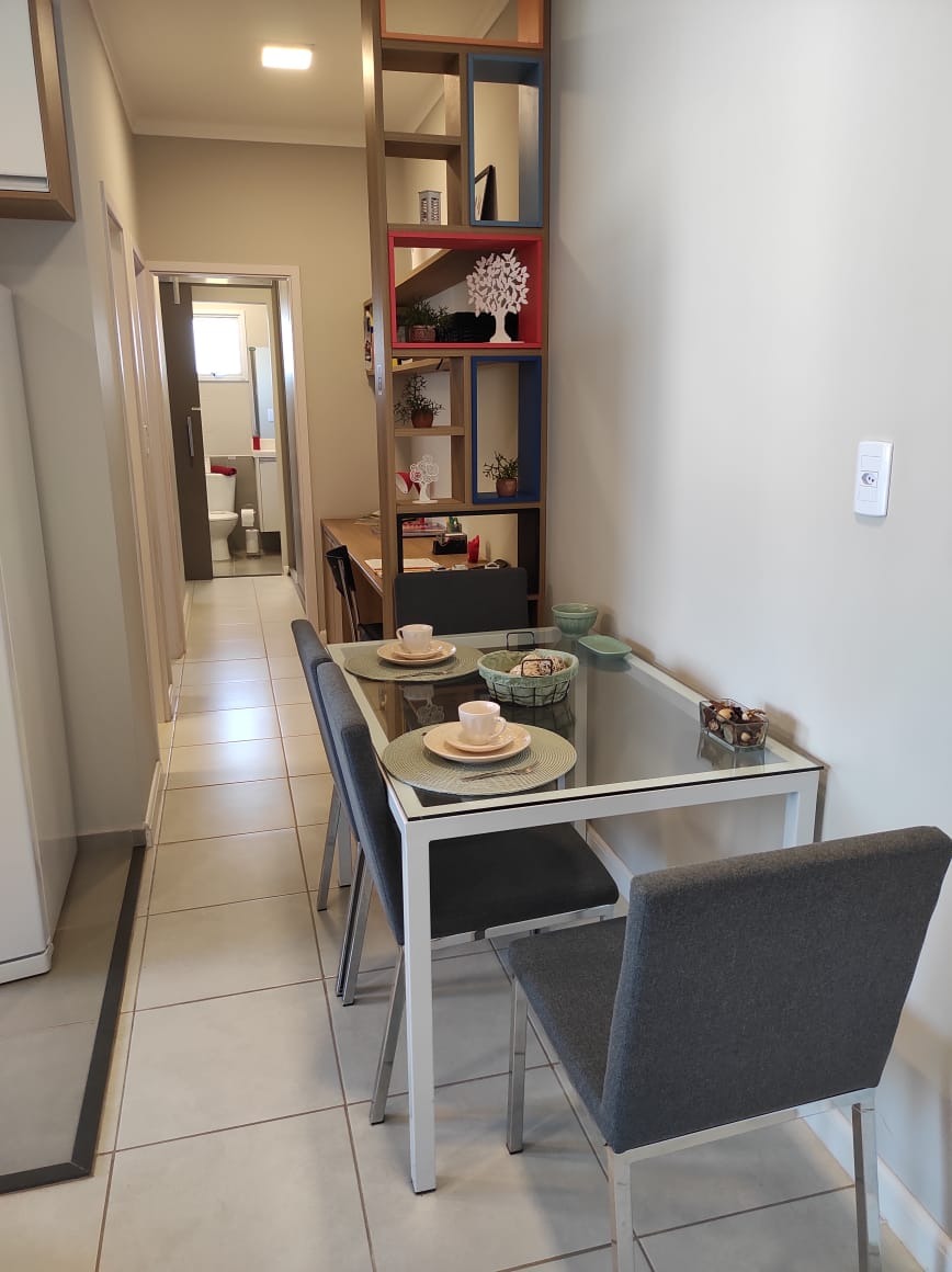 Apartamento à venda com 2 quartos, 56m² - Foto 2