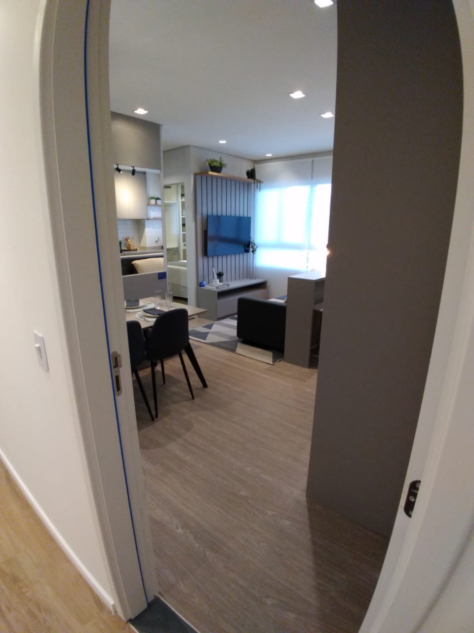 Apartamento à venda com 2 quartos, 42m² - Foto 3