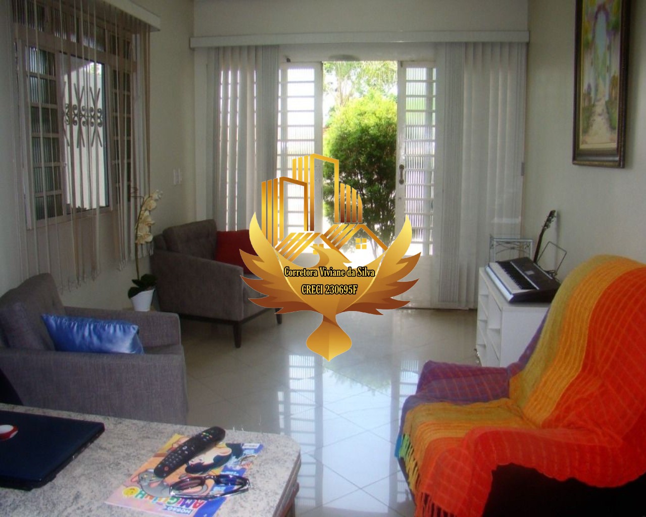 Casa à venda com 3 quartos - Foto 1