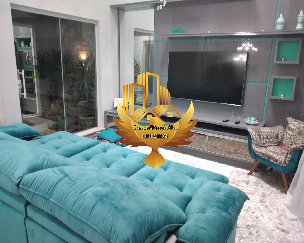 Casa à venda com 3 quartos, 300m² - Foto 2