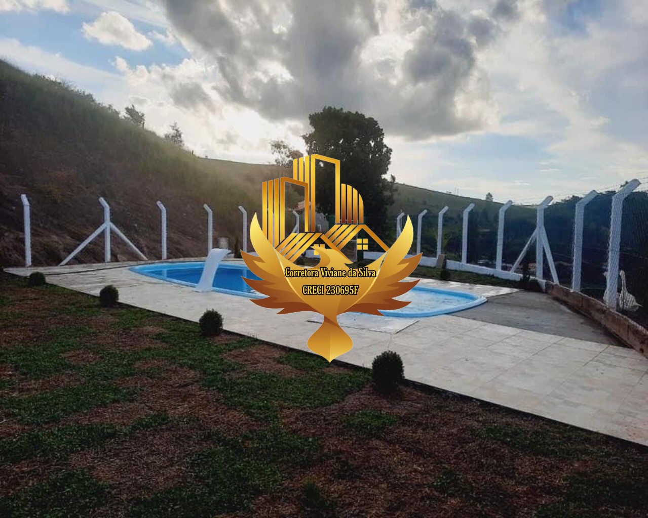 Chácara à venda com 3 quartos, 30000m² - Foto 14