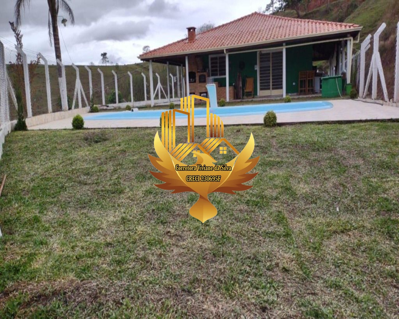 Chácara à venda com 3 quartos, 30000m² - Foto 8