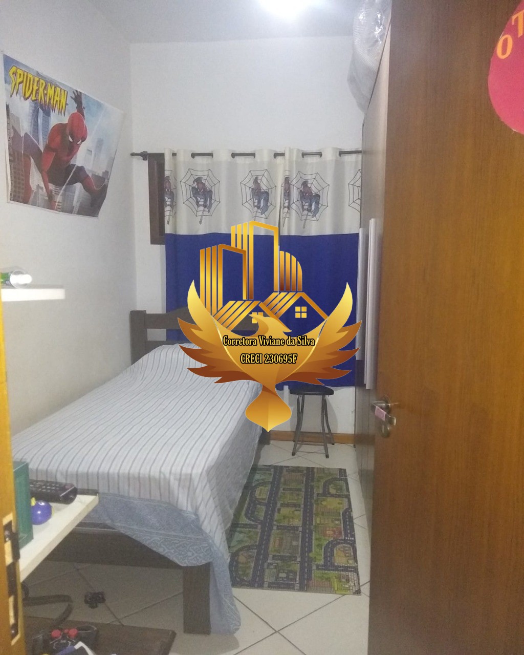 Casa à venda com 3 quartos, 250m² - Foto 8