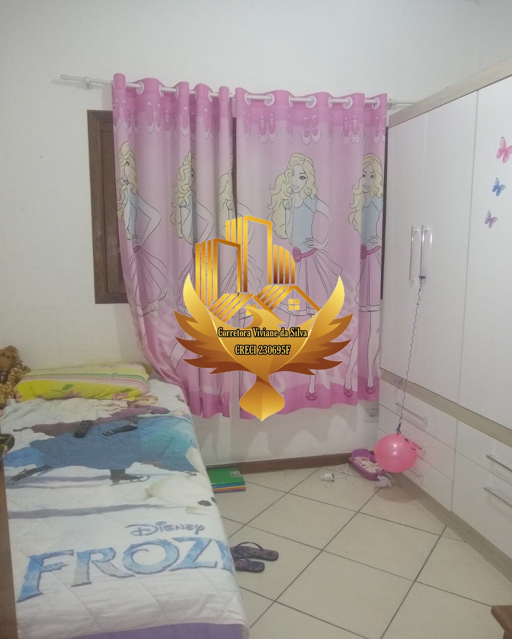 Casa à venda com 3 quartos, 250m² - Foto 7