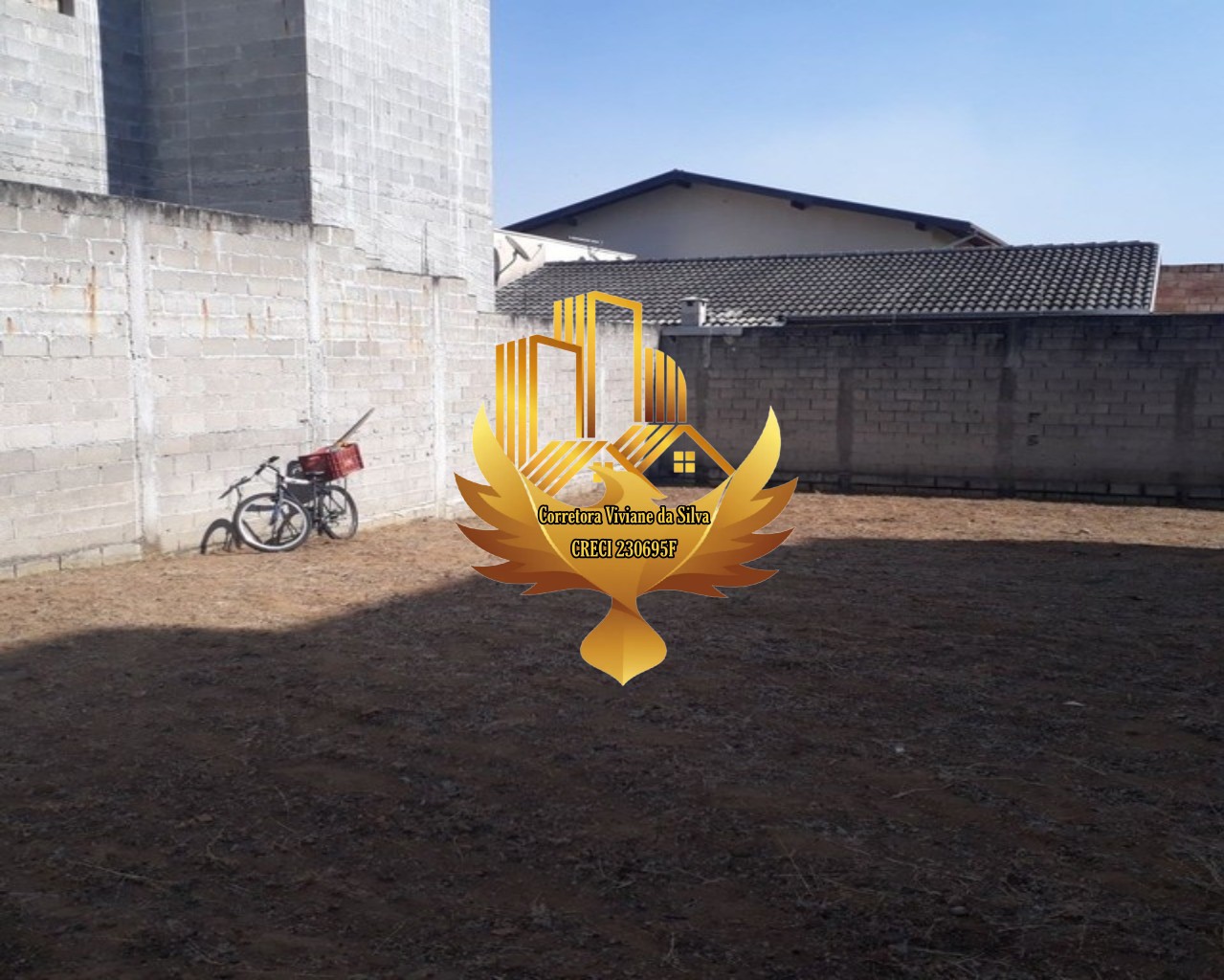 Terreno, 303 m² - Foto 1