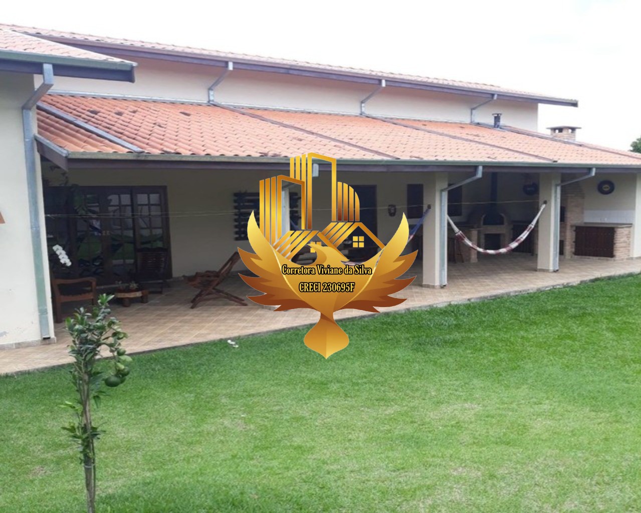 Casa à venda com 3 quartos - Foto 1