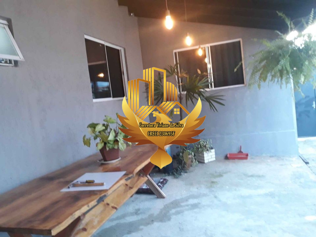 Casa à venda com 3 quartos - Foto 1