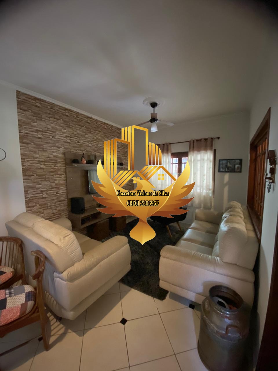 Casa à venda com 3 quartos - Foto 1