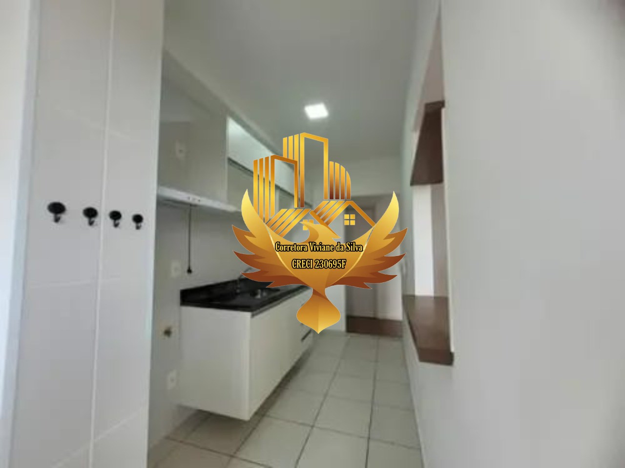 Apartamento à venda com 3 quartos, 68m² - Foto 2
