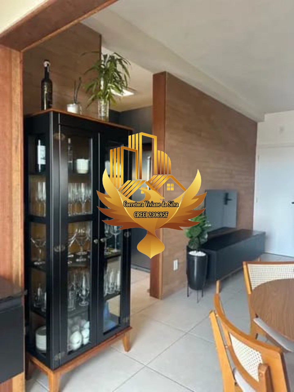 Apartamento à venda com 2 quartos, 68m² - Foto 2