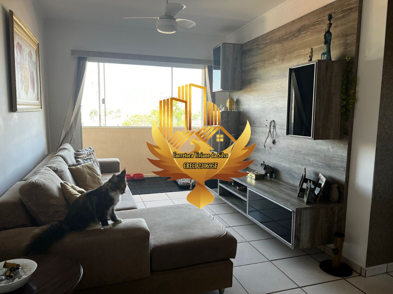 Apartamento à venda com 2 quartos, 72m² - Foto 2